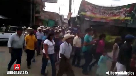 Ciudadanos marchan para exigir la liberación del Dr Mireles en