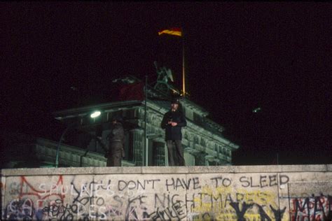 Berliner Mauer Fotos Grenzsoldaten Brandenburger Tor F