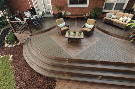 TimberTech Earthwood Evolutions Legacy Collection Deck Columbus