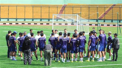 Ada Yang Berbeda Dalam Sesi Latihan Persib Hari Ini