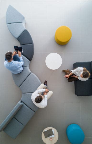 Actiu Es Jurado En Nude Nude Generation