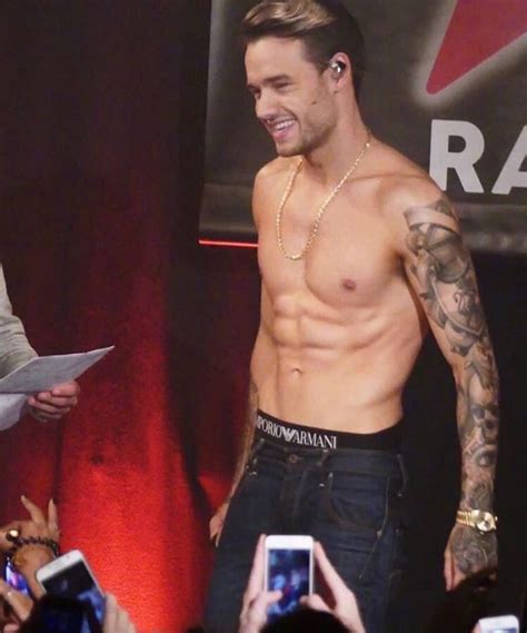 Liam Payne Se Desnuda En Pleno Show Zona Gay