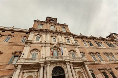 Palazzo ducale en modena italia en inglés el palacio ducal de módena