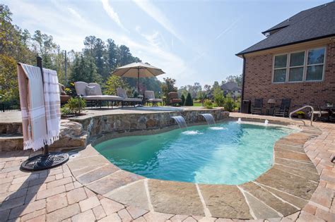 Raleigh Fiberglass Swimming Pools | Pool Shapes | Pool builder