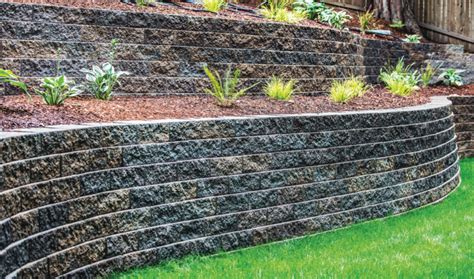 Factors Affecting Retaining Wall Materials and Designs - Xpress Engineering