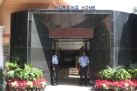 Dr Ram Manohar Lohia Hospital And Post Graduate Institute Of Medical