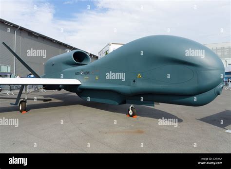 UAV Northrop Grumman RQ-4 Global Hawk Stock Photo - Alamy