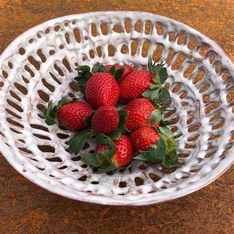 Ceramic Fruit Bowl - Etsy