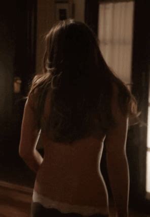 CFNF Shower Kissing Porn Pic