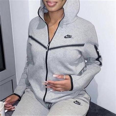 Nike Tech Fleece Girls Cropped Zip up XS hoodie - Depop