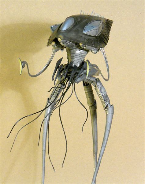 War Of The Worlds 2005 Alien Tripod Model Kit