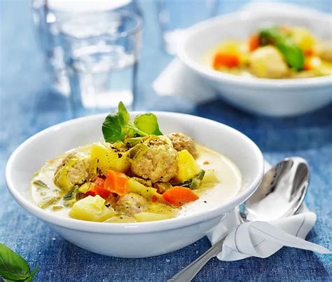 Currysoppa med fläskfrikadeller Recept ICA se