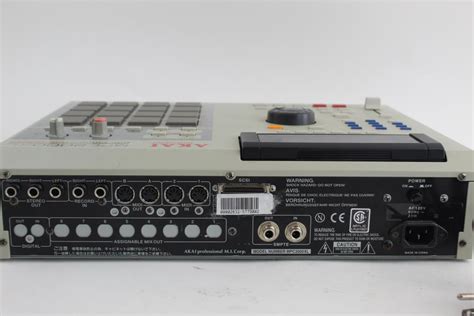 Akai Professional Mpc2000xl Midi Production Center Drum Machine Sampler