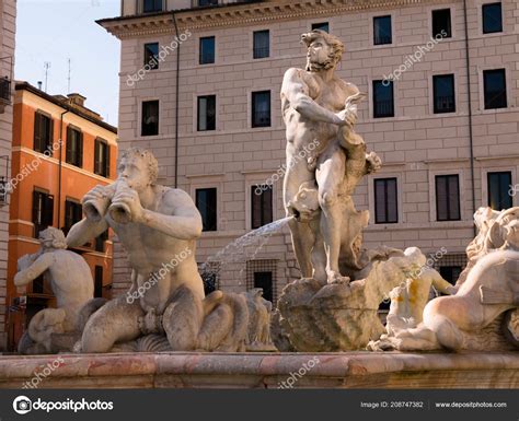 Gian Lorenzo Bernini Piazza Navona Fonte Dos Quatro Rios O Rio Della