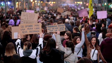 Día De La Mujer El Feminismo Marchará Dividido Este 8m