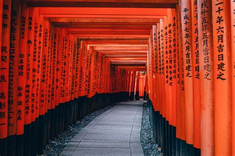 Fushimi Inari Taisha Kyotos Most Visited Shrine Japan Web Magazine