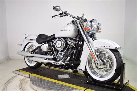 New 2020 Harley Davidson Softail Deluxe Flde Softail In Riverside