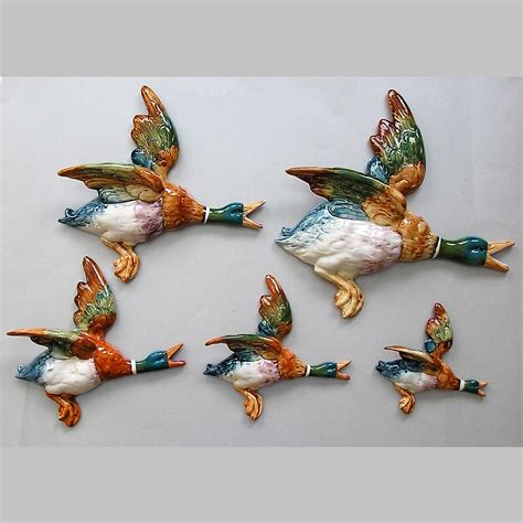 K3166 A Complete Set Of Beswick Flying Ducks Mallards Wall Plaques 596