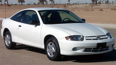 2003 Chevrolet Cavalier - Information and photos - MOMENTcar