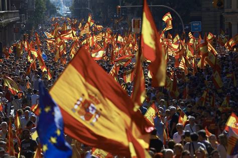 Fotogalería Manifestación En Barcelona En Contra De La Independencia Catalunya