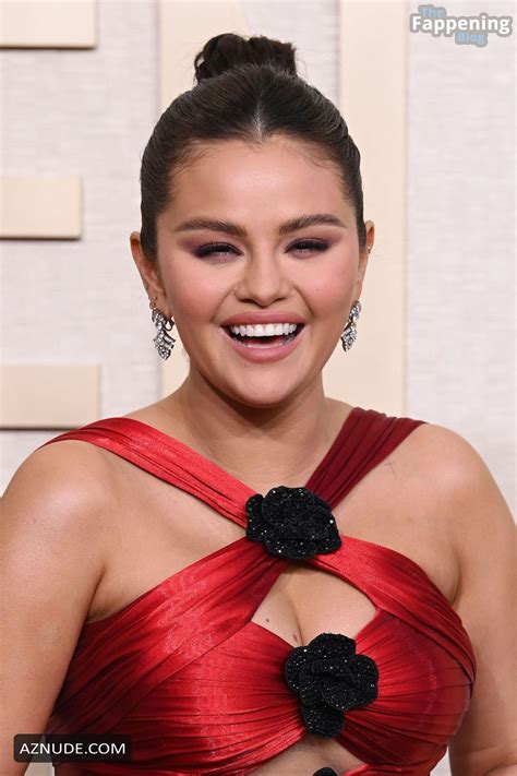 Selena Gomez Sexy Flaunts Her Hot Legs And Cleavage In A Gorgeous Red Dress At The 81st Golden