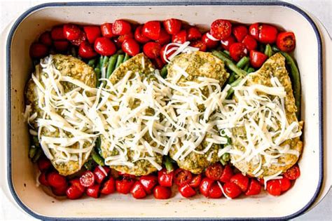 ONE PAN Pesto Chicken Bake With Tomatoes And Green Beans