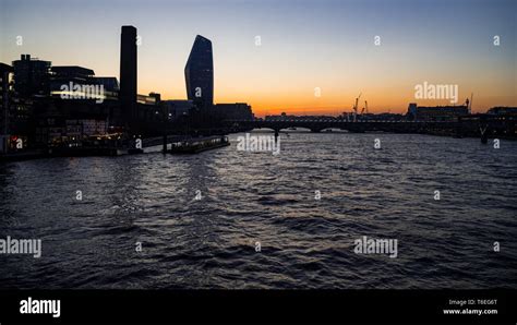 Southwark Bridge, London Stock Photo - Alamy