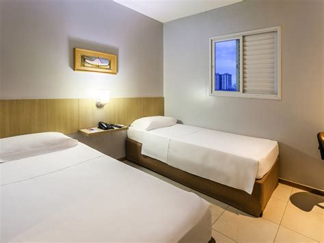 Quarto Classic Duplo Solteiro Ibis Styles Bel M Do Par Hospeda Eventos