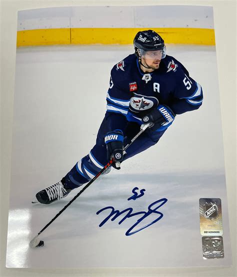 Mark Scheifele Autographed 8x10 Photo Joe Daleys Sports And Framing