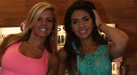 Se Tatuaron Alejandra Baigorria Y Vania Bludau Sellaron Su Amistad