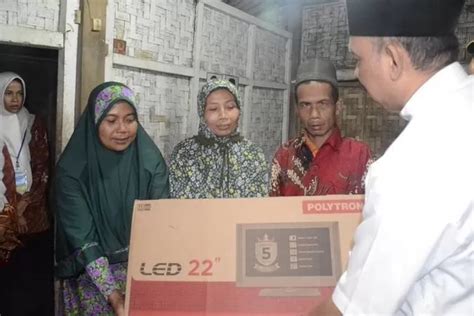 Tilik Desa Bupati Purworejo Mampir Rumah Warga Miskin Krjogja