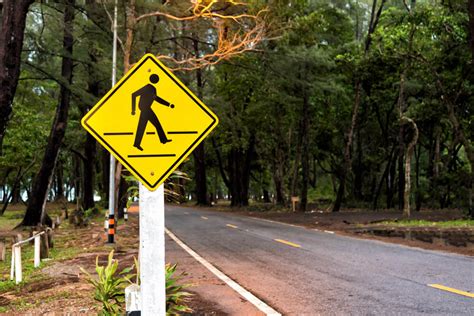 Pedestrian Crossing Sign What Does It Mean