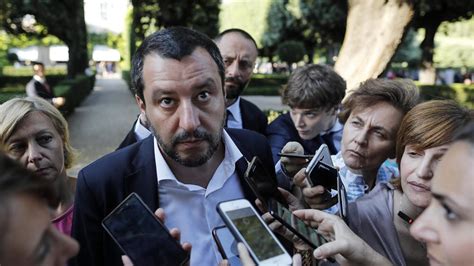 Dai Porti Chiusi Ai Ricollocamenti Il Piano Di Salvini Sui Migranti