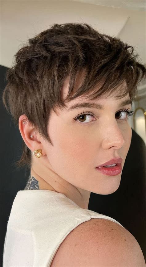 52 Cute And Sassy Brunette Pixie Ideas Styleoholic