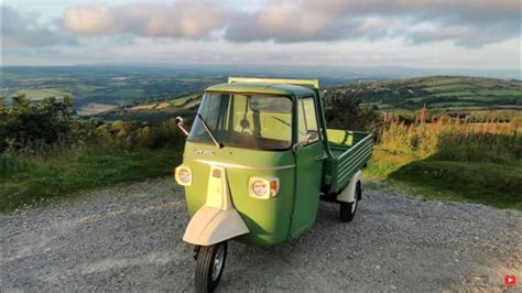 Piaggio Ape Camper