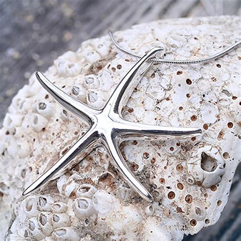 Designer Style Charm Starfish Necklace Eve S Addiction