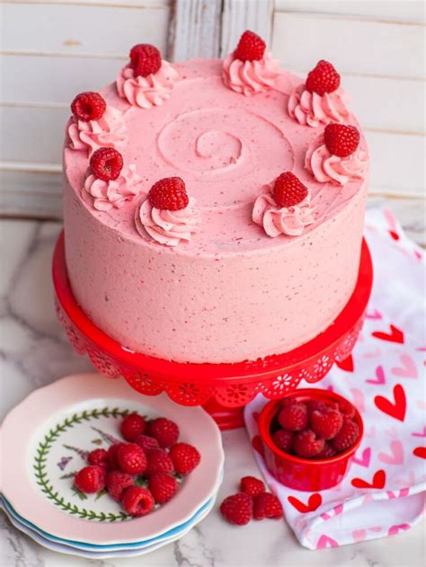 Chocolate Raspberry Cake With Raspberry Buttercream Video Recipe Chocolate Raspberry Cake