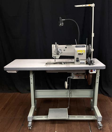 Lot Cobra Leather Class 20 Sewing Machine And Table