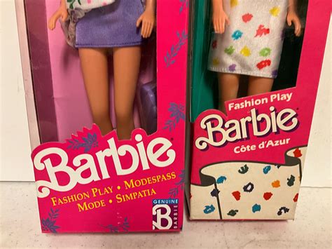 Lot 2 Vintage Foreign Barbies