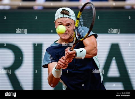 Holger Rune De Dinamarca Durante El D A Nueve De Roland Garros