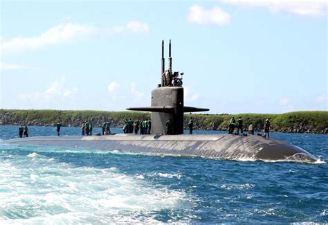 Uss Los Angeles Ssn 688 Nuclear Powered Attack Submarine