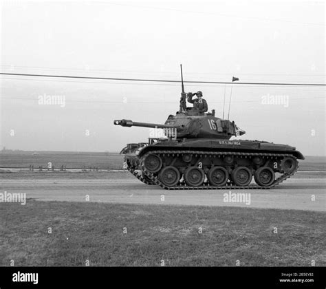 Us Army Leichter Kampfpanzer M41 Walker Bulldog United States Army