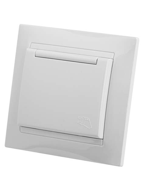 Розетка 2П+З 16А 250В IP44 с крышкой белая Лама TDM SQ1815-0026