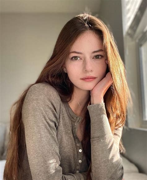 Mackenzie Foy Rladyladyboners