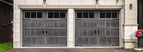 How Do You Select The Right Garage Door Repair Company