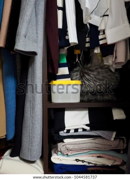 29 Closet Dehumidifier Images, Stock Photos & Vectors | Shutterstock