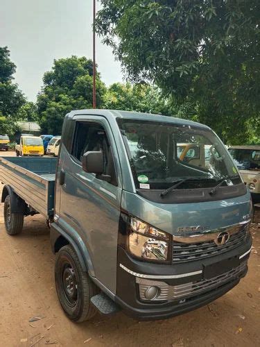 Tata Intra V30 Pickup Truck Payload 1300kgs Variants Model Number