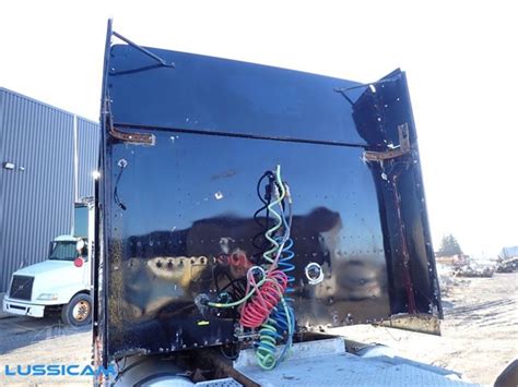 2003 International 9900 For Sale In Ste Julie Quebec