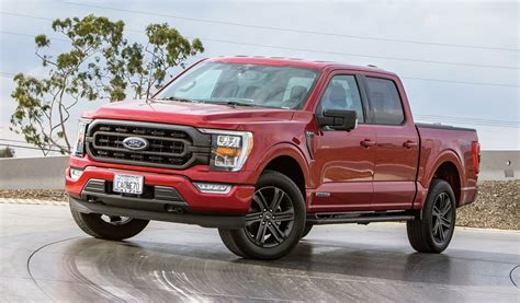 Surprising Success: Ford F-150 Hybrid's Power and Popularity