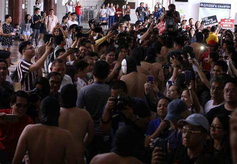 In Photos Up Oblation Run Calls To Uphold Freedom Of Expression